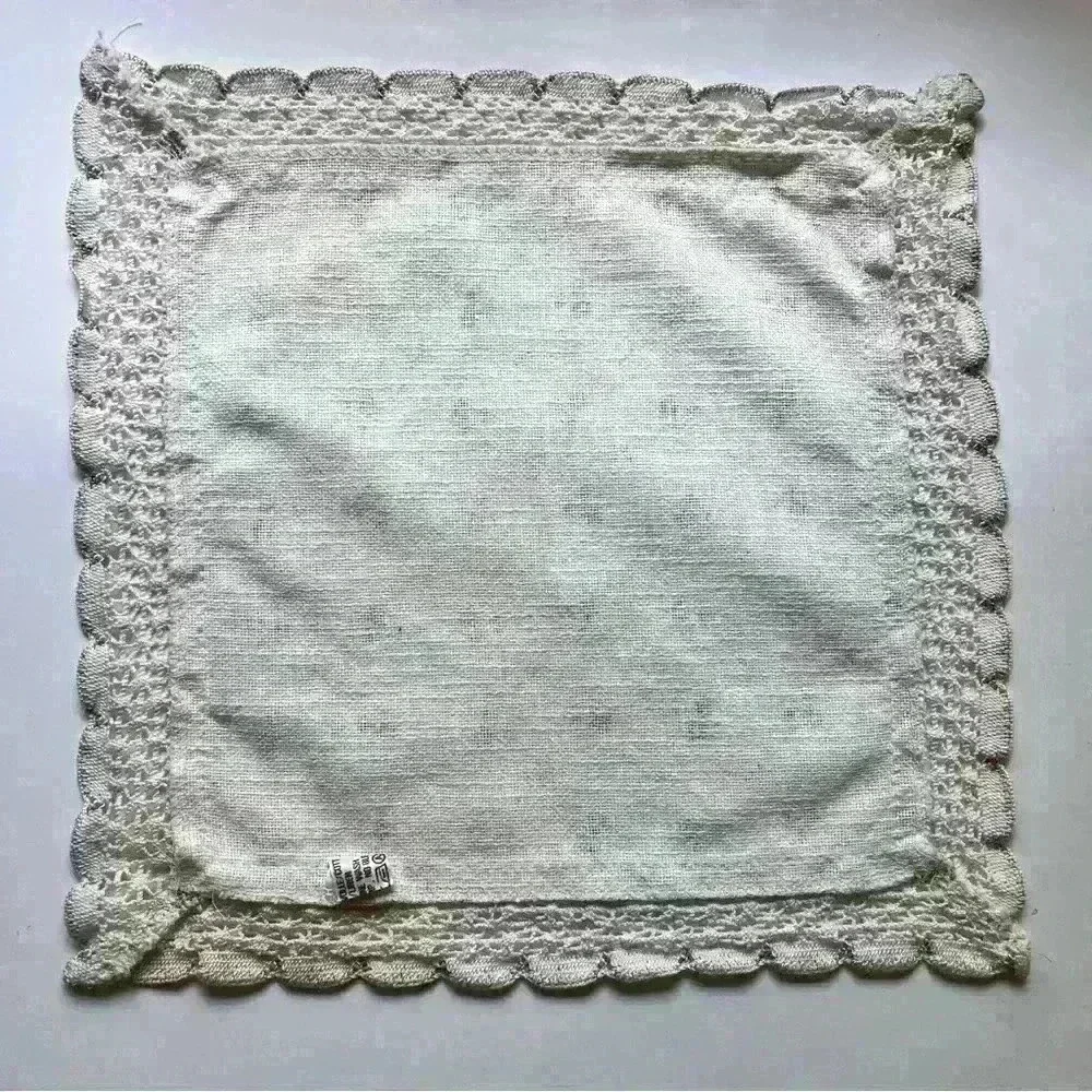 Lovely Vintage Hand Crocheted In Austria Floral Linen Tablecloth Set 13x13”